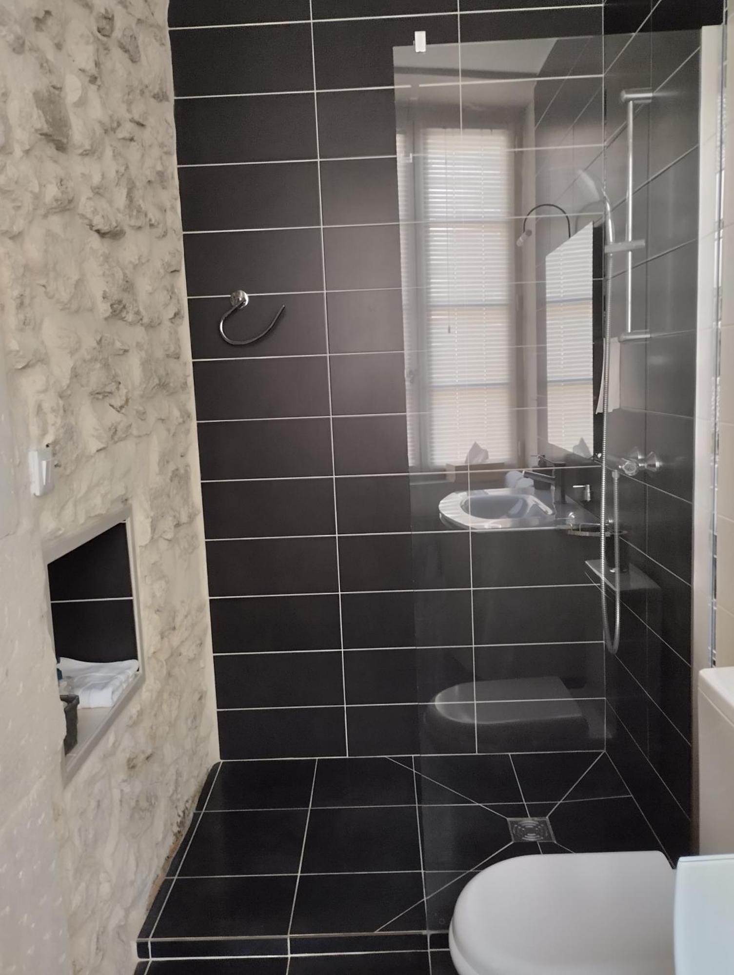 מלון גריניאן Le Patio מראה חיצוני תמונה